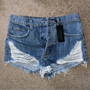 Carmar Titania short size 26